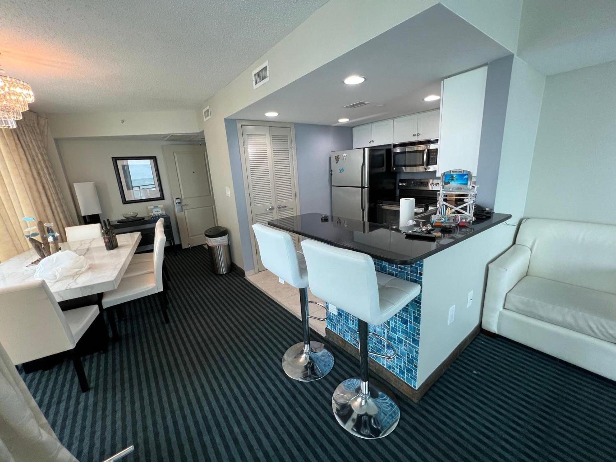 107 S Ocean Blvd, 0308 - Ocean Front Sleeps 6 Villa Myrtle Beach Exteriör bild
